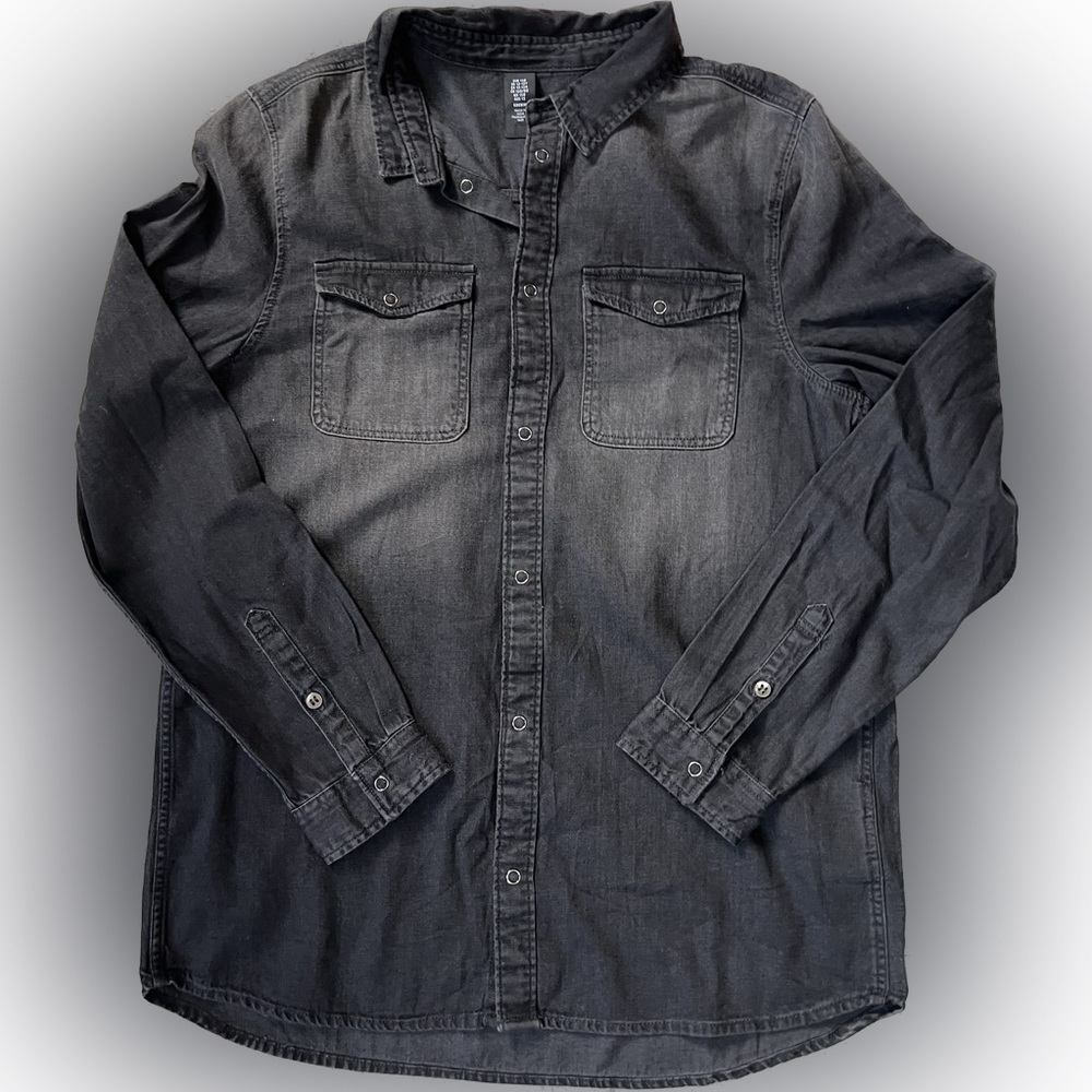 Boy’s black Denim Button Down From H&M Size 12-13Y NWT